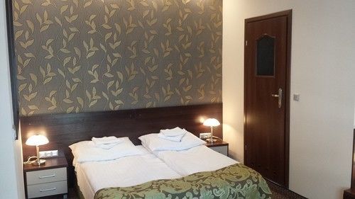 Hotel Atena 2*